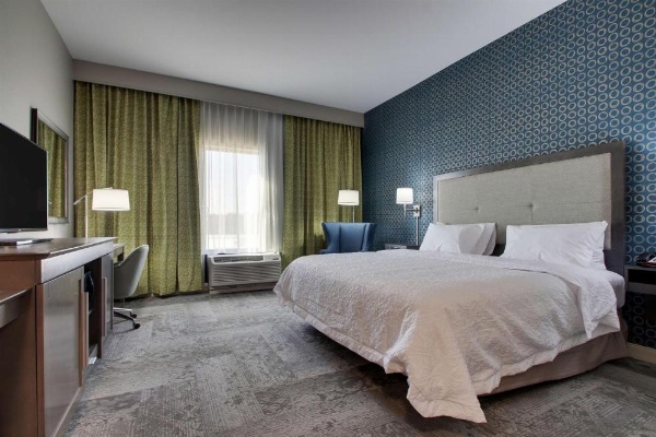Hampton Inn & Suites By Hilton Knightdale Raleigh image 16