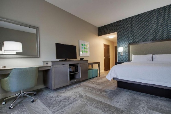 Hampton Inn & Suites By Hilton Knightdale Raleigh image 20