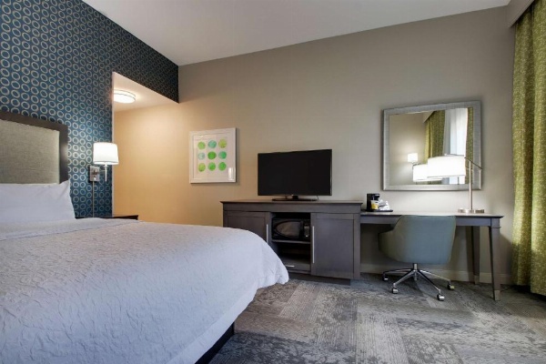 Hampton Inn & Suites By Hilton Knightdale Raleigh image 25