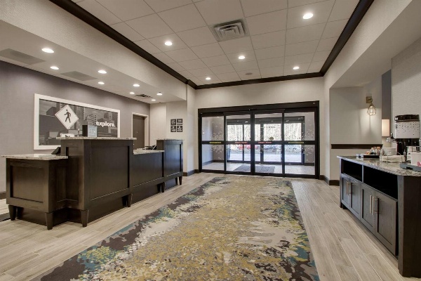 Hampton Inn & Suites By Hilton Knightdale Raleigh image 5